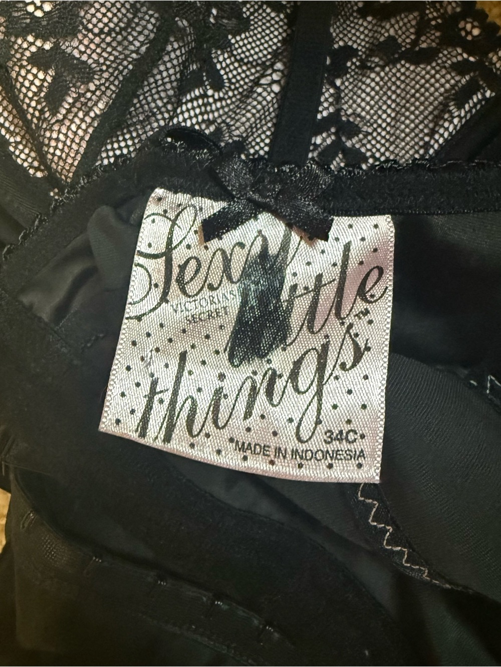 Y2K Victoria's Secret Black Chemise with Pink Bow Accents - Picture 4 of 5